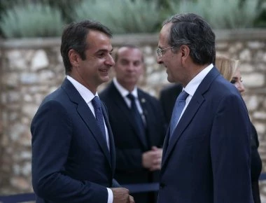 ΝΔ: Κυβερνητικός «δάκτυλος» στα δημοσιεύματα περί διαφωνιών Μητσοτάκη - Σαμαρά;